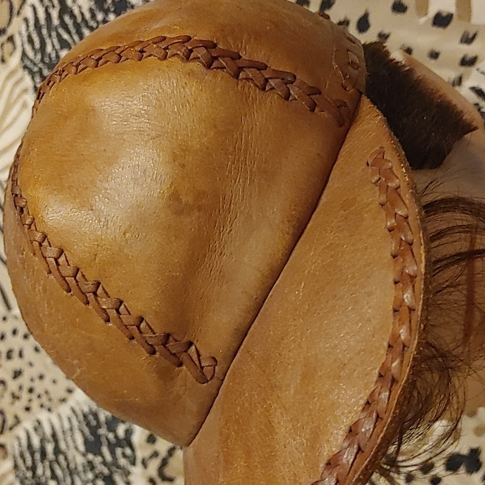 Vintage Leather Ball Cap - Picture 3 of 9